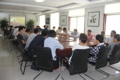 重溫《共產(chǎn)黨宣言》，堅(jiān)定信仰信念 -------心心酒業(yè)黨委組織開